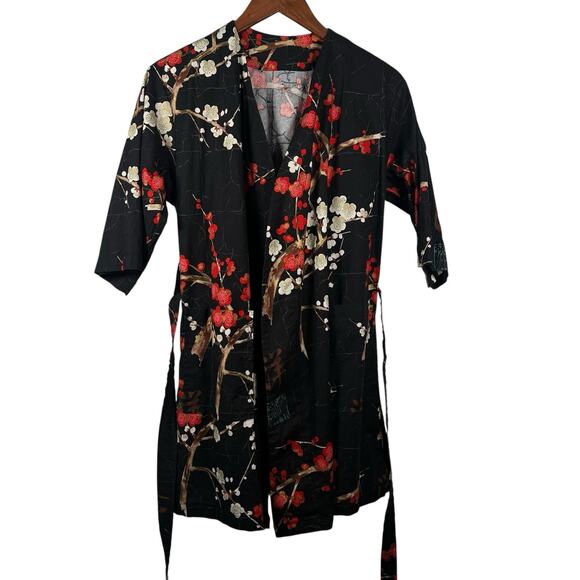 Black Japanese Cherry Blossom Print Short Robe With Belt Size Small/Medium - Picture 2 of 11